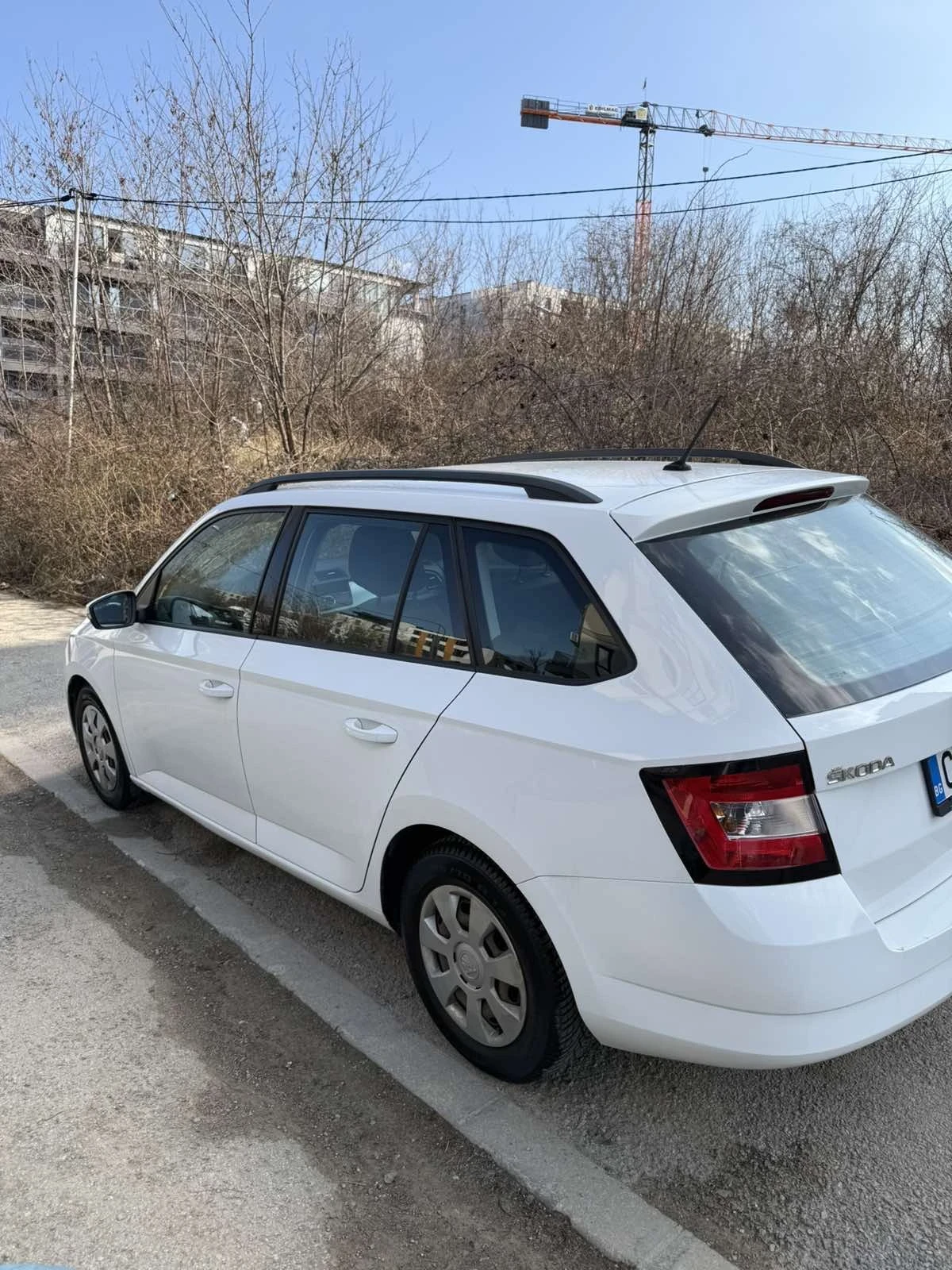 Skoda Fabia, снимка 2 - Автомобили и джипове - 56161433