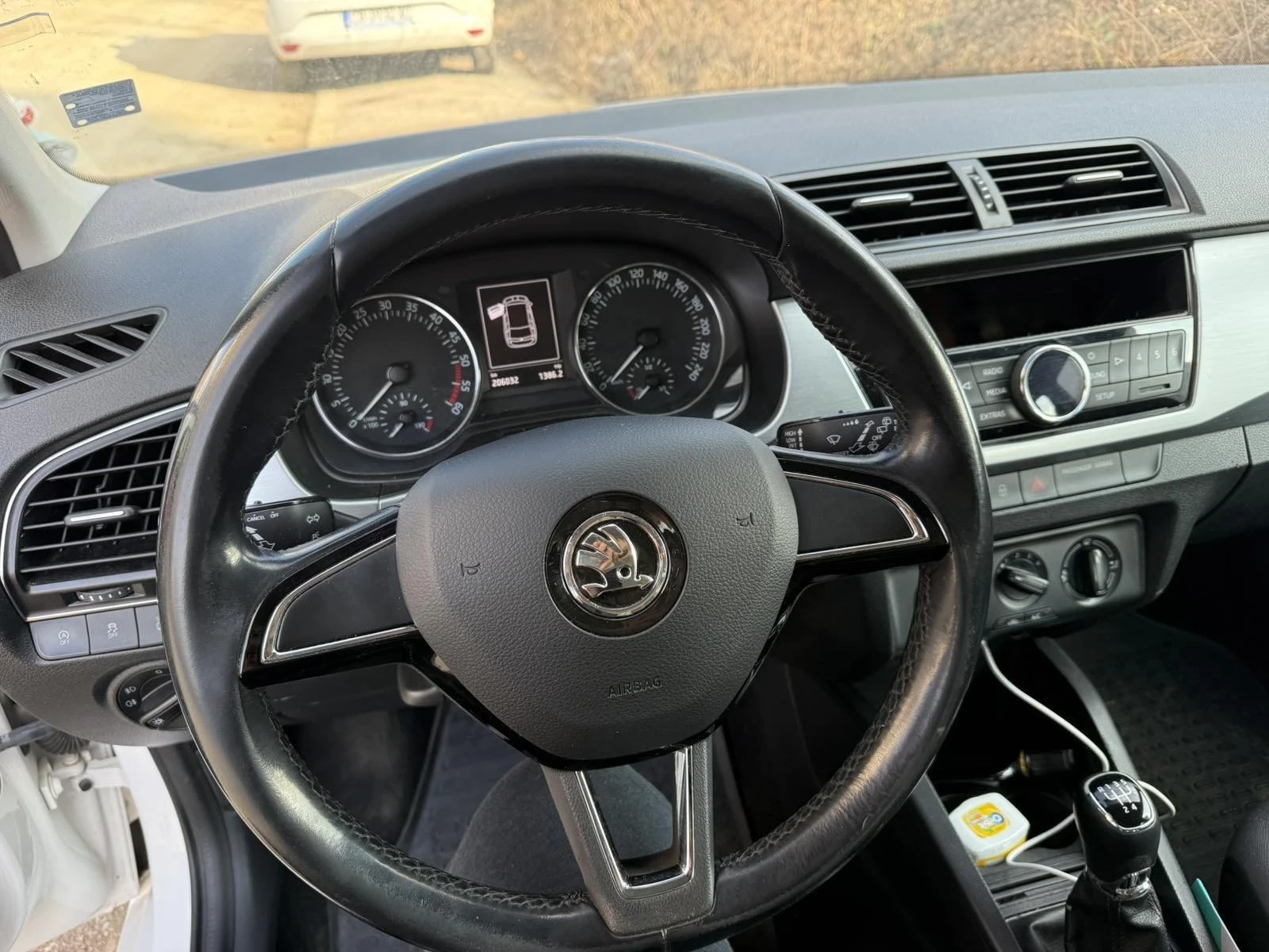 Skoda Fabia, снимка 4 - Автомобили и джипове - 56161433