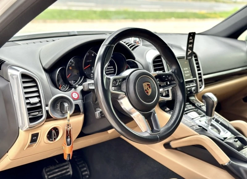 Porsche Cayenne GTS, снимка 10 - Автомобили и джипове - 47527736