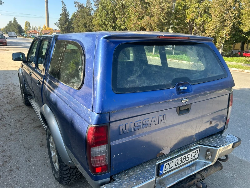 Nissan Navara, снимка 3 - Автомобили и джипове - 47714500