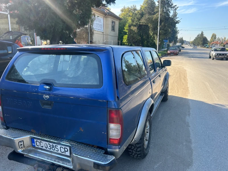 Nissan Navara, снимка 5 - Автомобили и джипове - 47714500