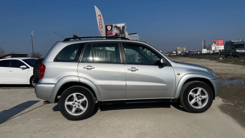 Toyota Rav4, снимка 3 - Автомобили и джипове - 49021895