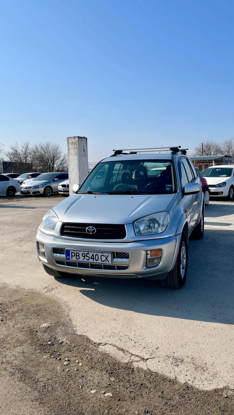 Toyota Rav4, снимка 1 - Автомобили и джипове - 49021895