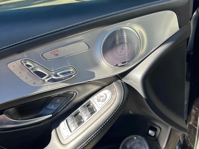 Mercedes-Benz GLC AMG 63 S  CARFAX, снимка 12 - Автомобили и джипове - 52812303