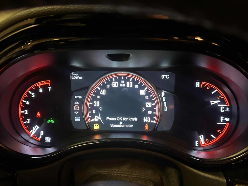 Dodge Durango R/T * * CARFAX * * АВТО КРЕДИТ * * , снимка 7 - Автомобили и джипове - 53027354