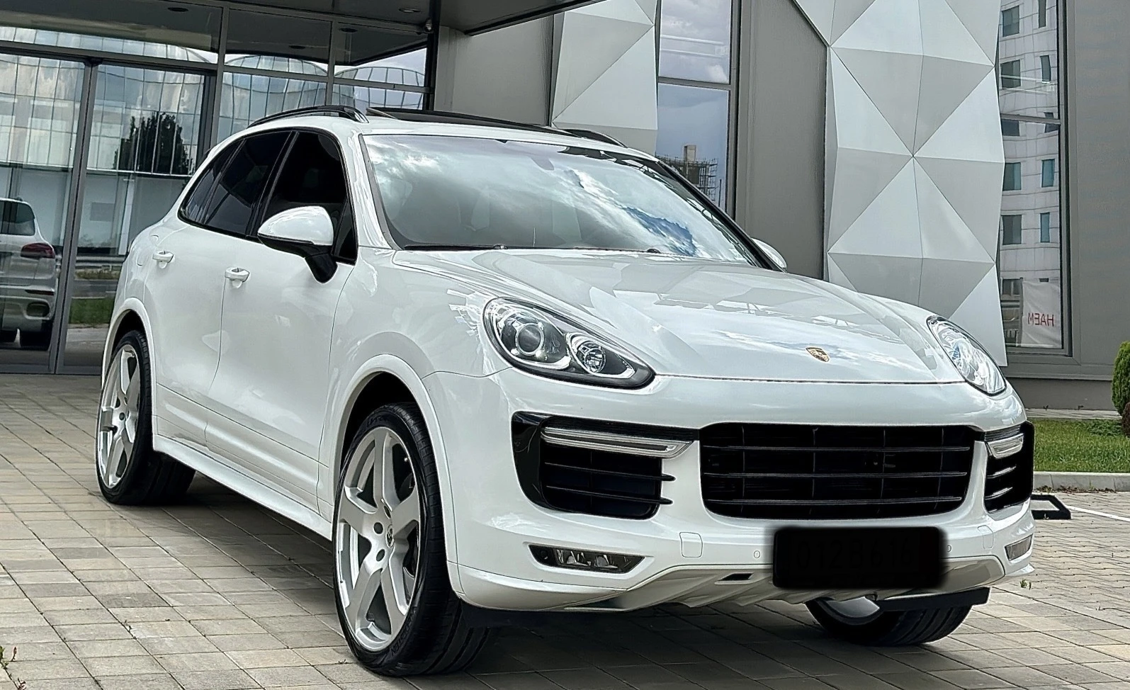 Porsche Cayenne GTS - изображение 5