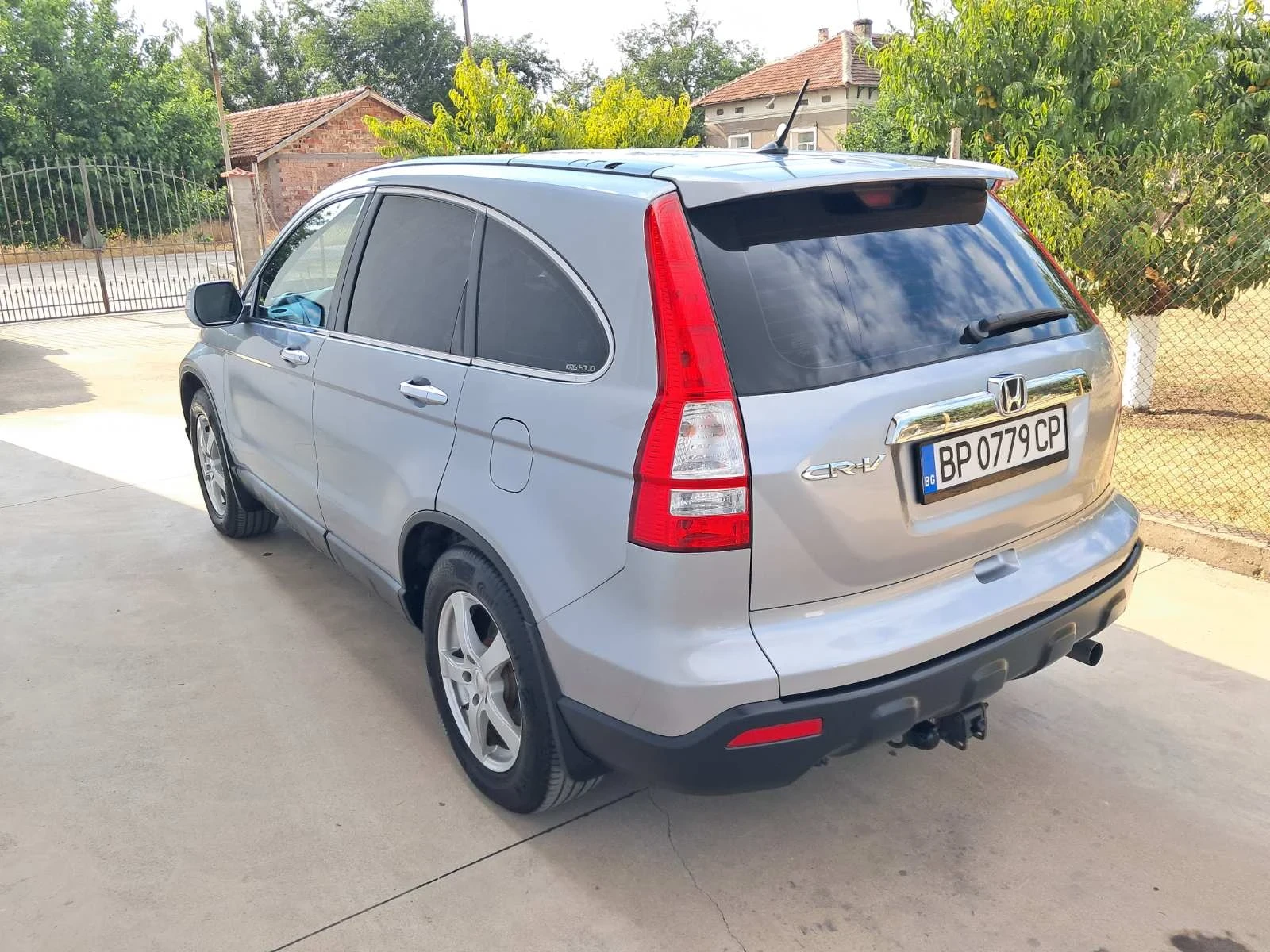 Honda Cr-v 2.0  - изображение 2