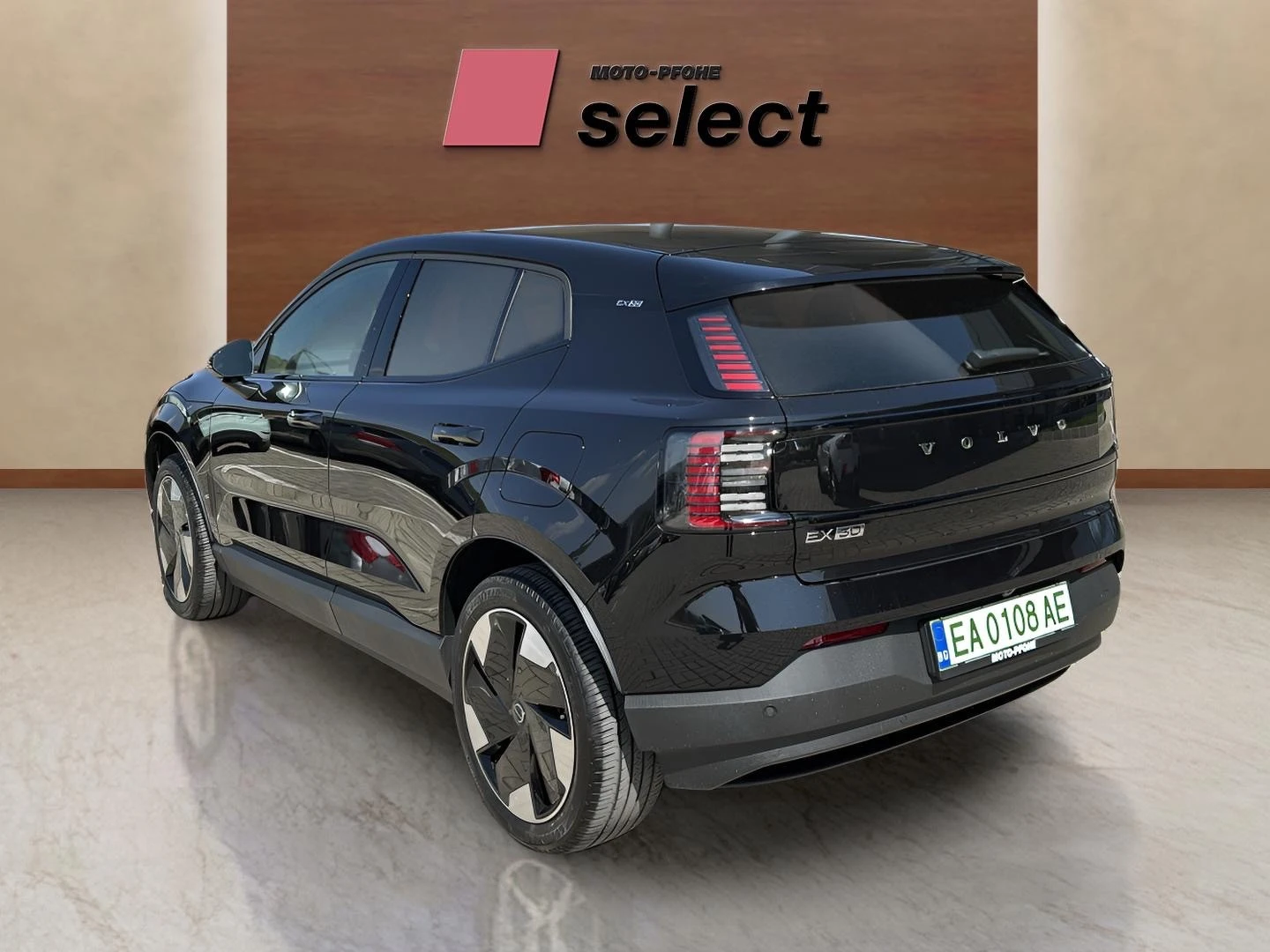Volvo EX30 69 kWh - изображение 6