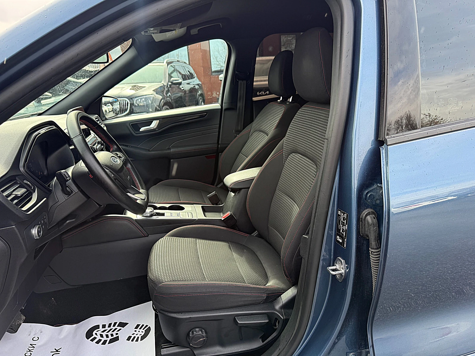 Ford Kuga 2.5 Hybrid ST-Line-LED-XENON-KAMERA-DISTRONIK-FULL - изображение 8