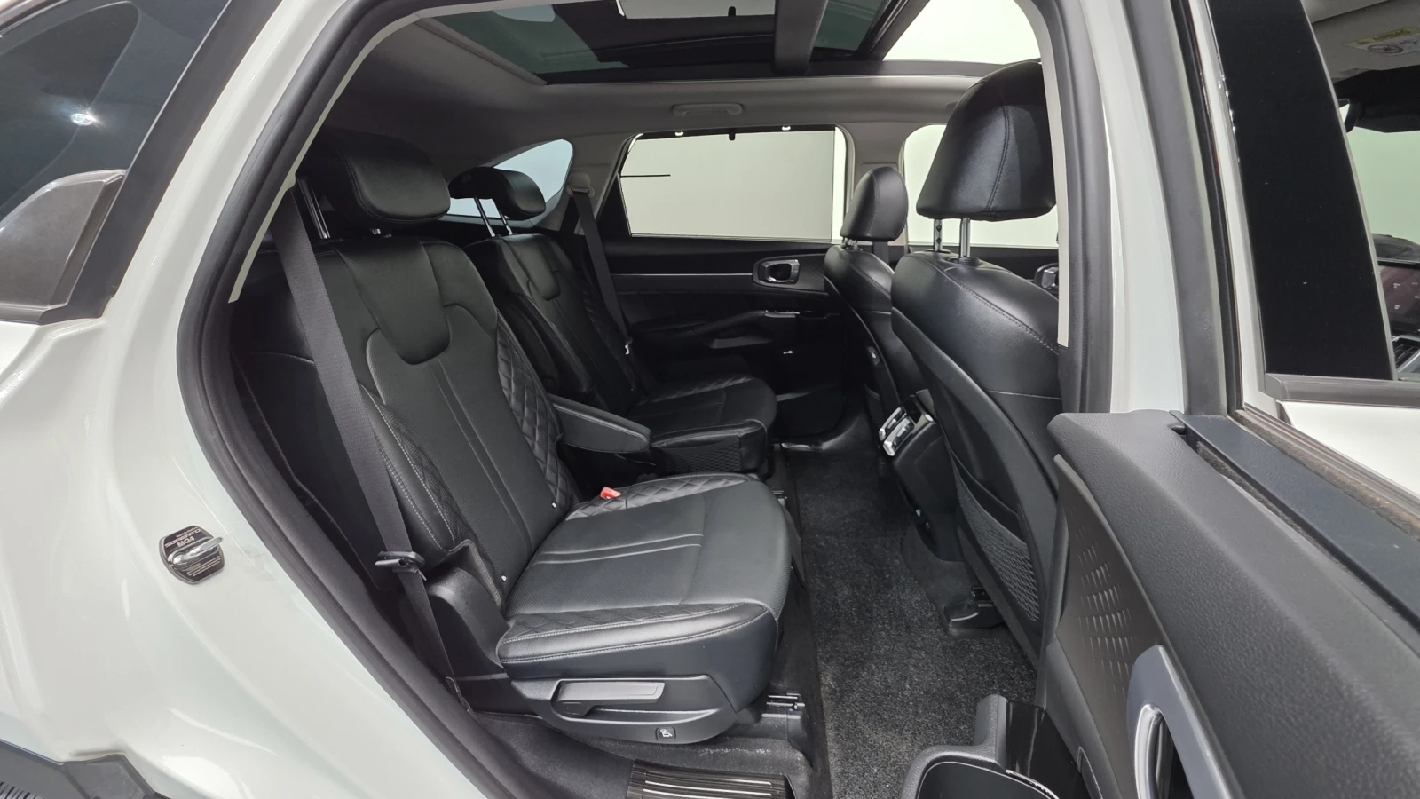 Kia Sorento 2.2CRDI/4x4/Пълна сервизна !!! - изображение 9