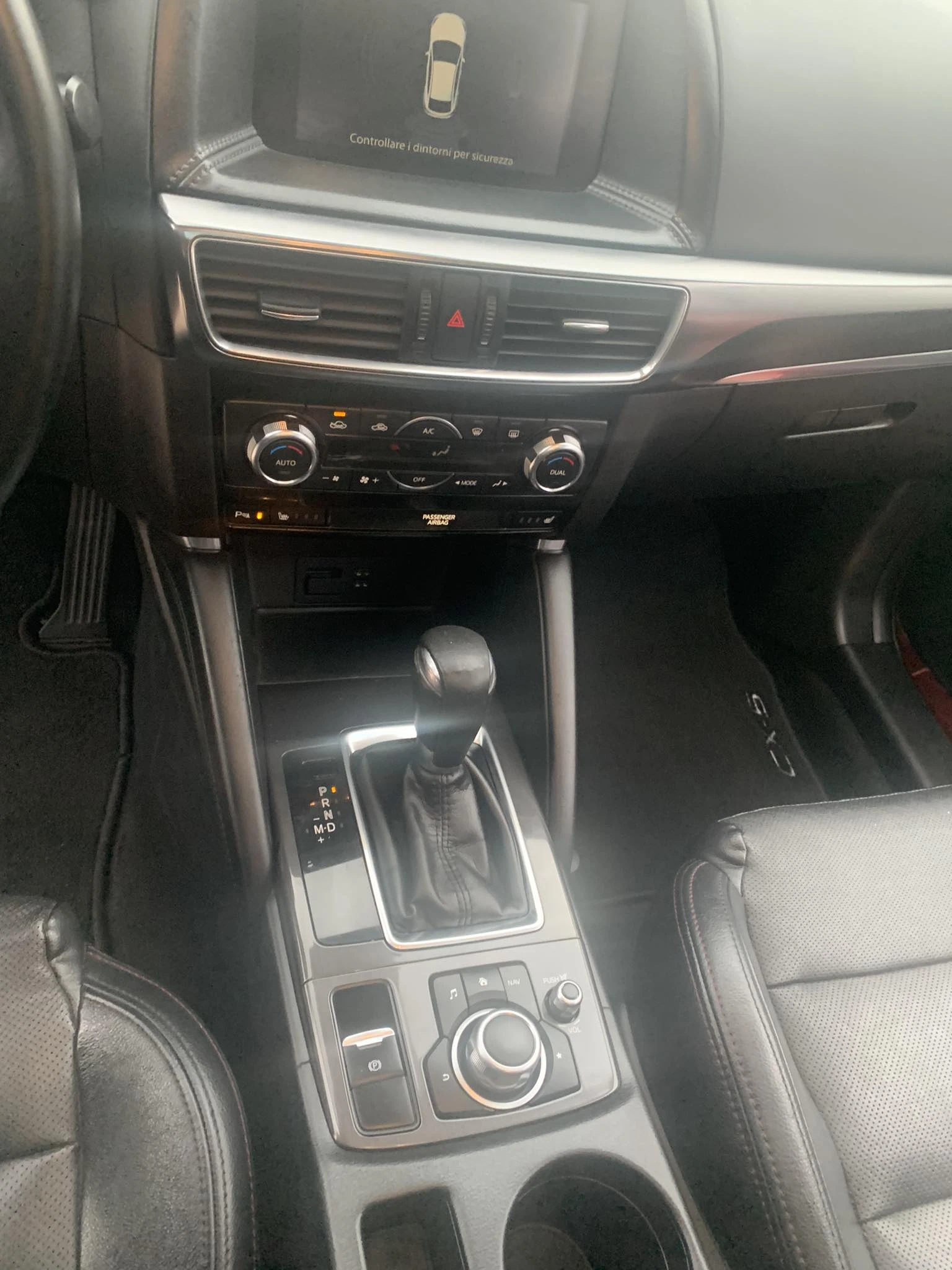 Mazda CX-5 2.2, снимка 12 - Автомобили и джипове - 53671421