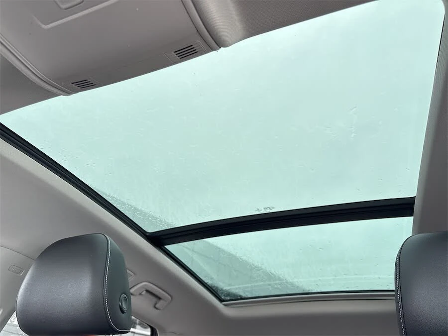 VW Taos Comfortline 4Motion* АвтоКредит* (Цена до БГ) , снимка 13 - Автомобили и джипове - 53831494