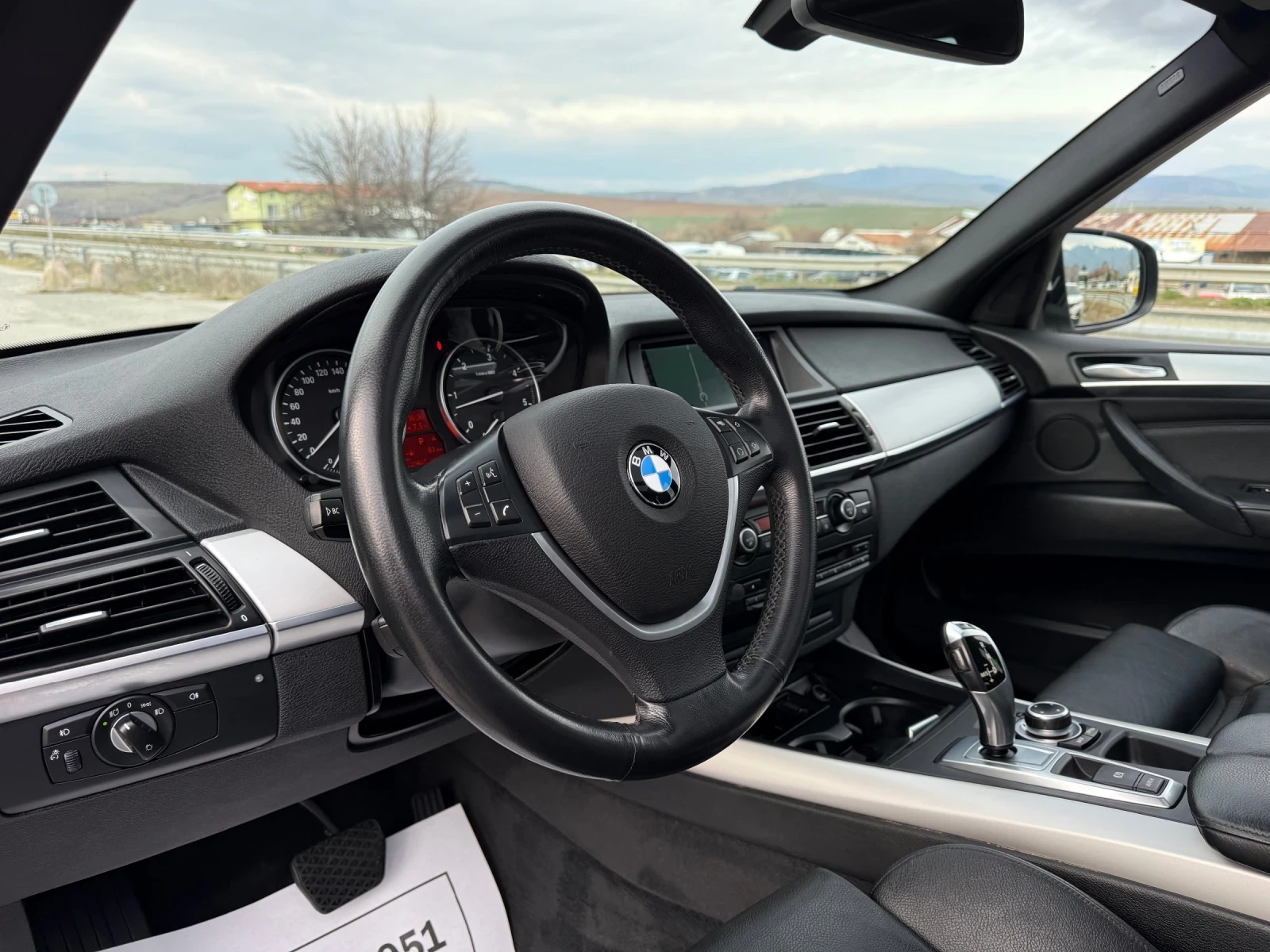 BMW X5 3.0-d-xdrive-FACE-PANORAMA-KAMERA-СМЕНЕНИ ВЕРИГИ, снимка 8 - Автомобили и джипове - 53922434