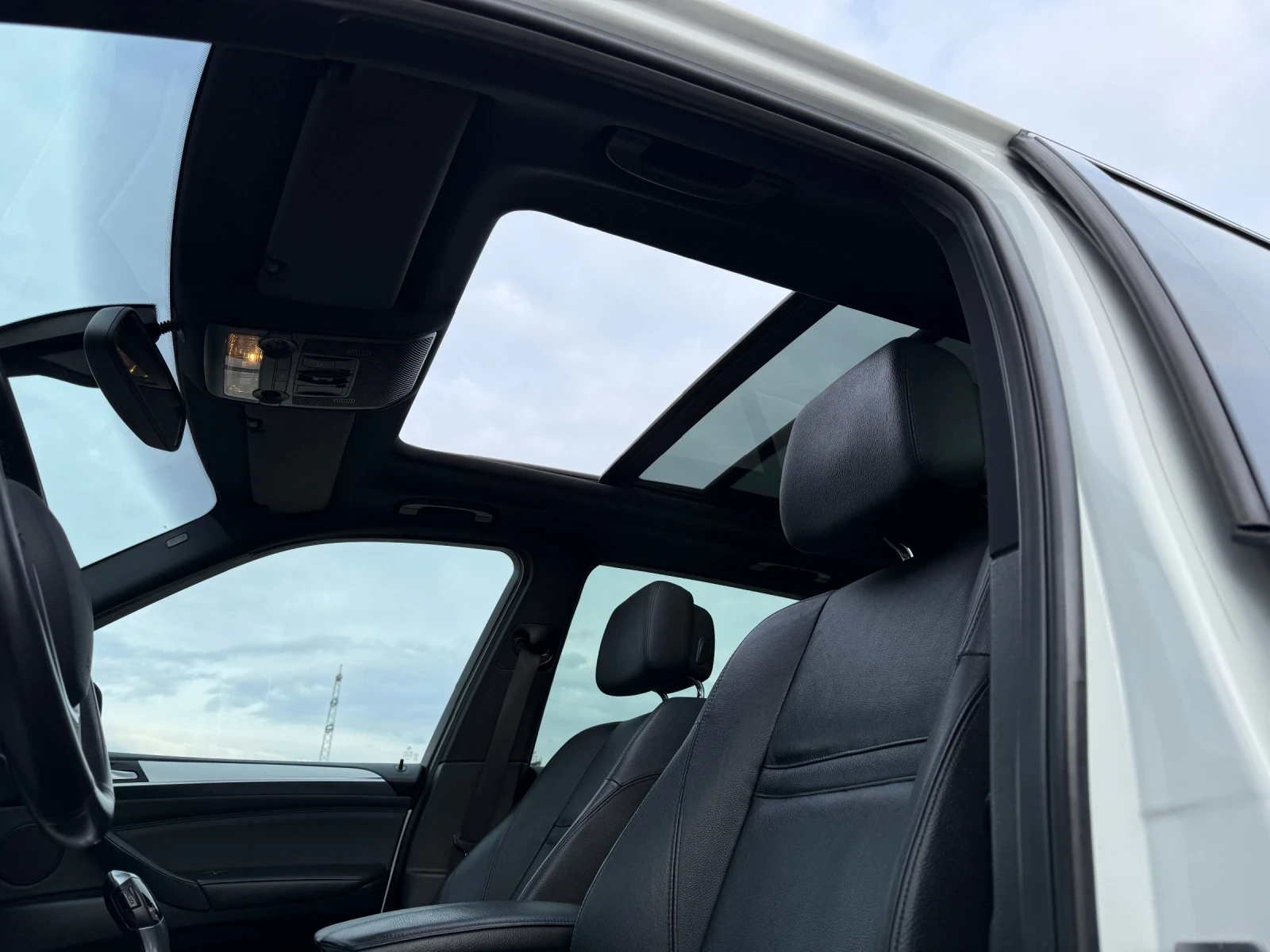 BMW X5 3.0-d-xdrive-FACE-PANORAMA-KAMERA-СМЕНЕНИ ВЕРИГИ, снимка 7 - Автомобили и джипове - 53922434