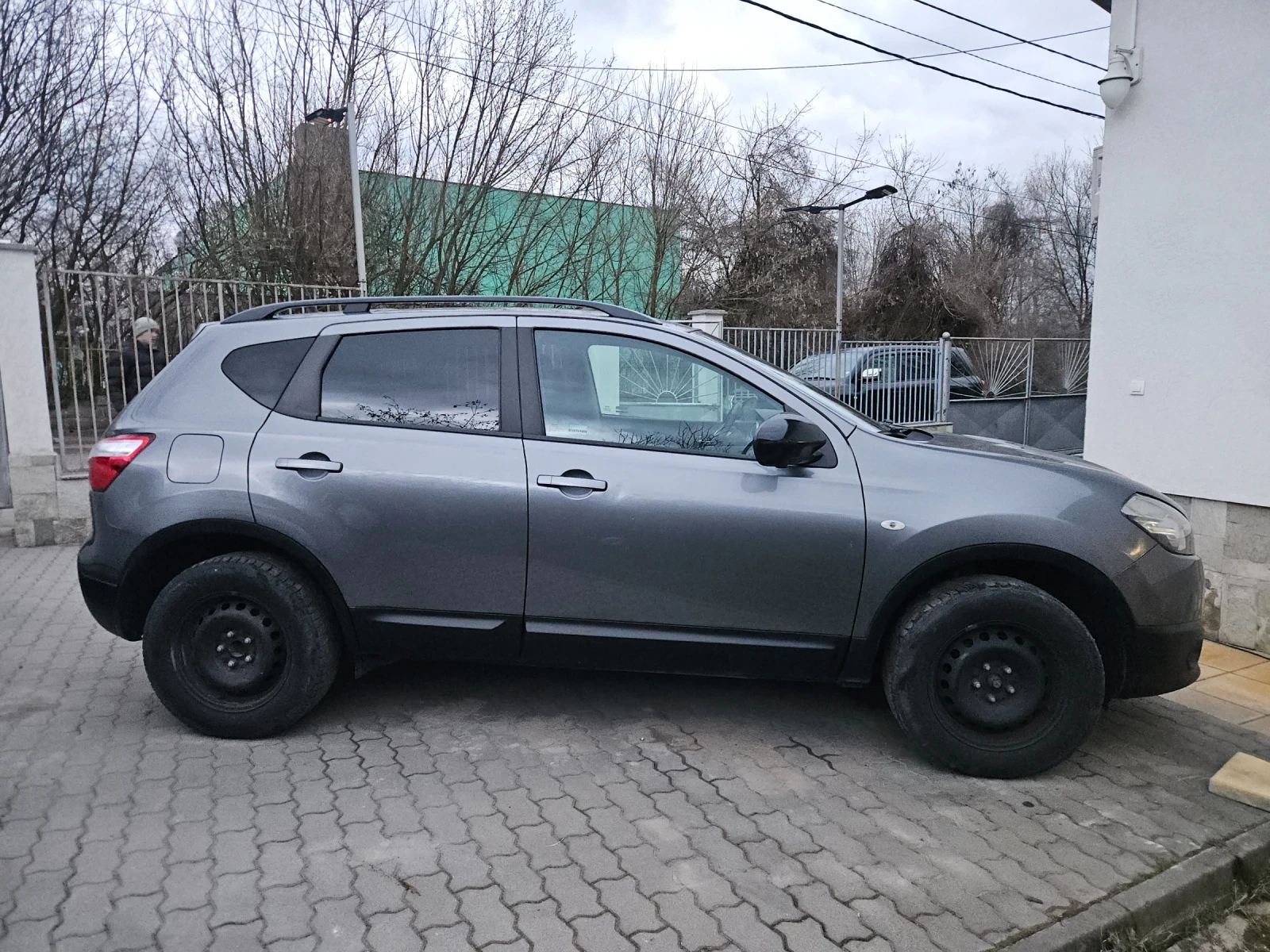 Nissan Qashqai 1.6 i + газ ( LPG ), снимка 6 - Автомобили и джипове - 53939387