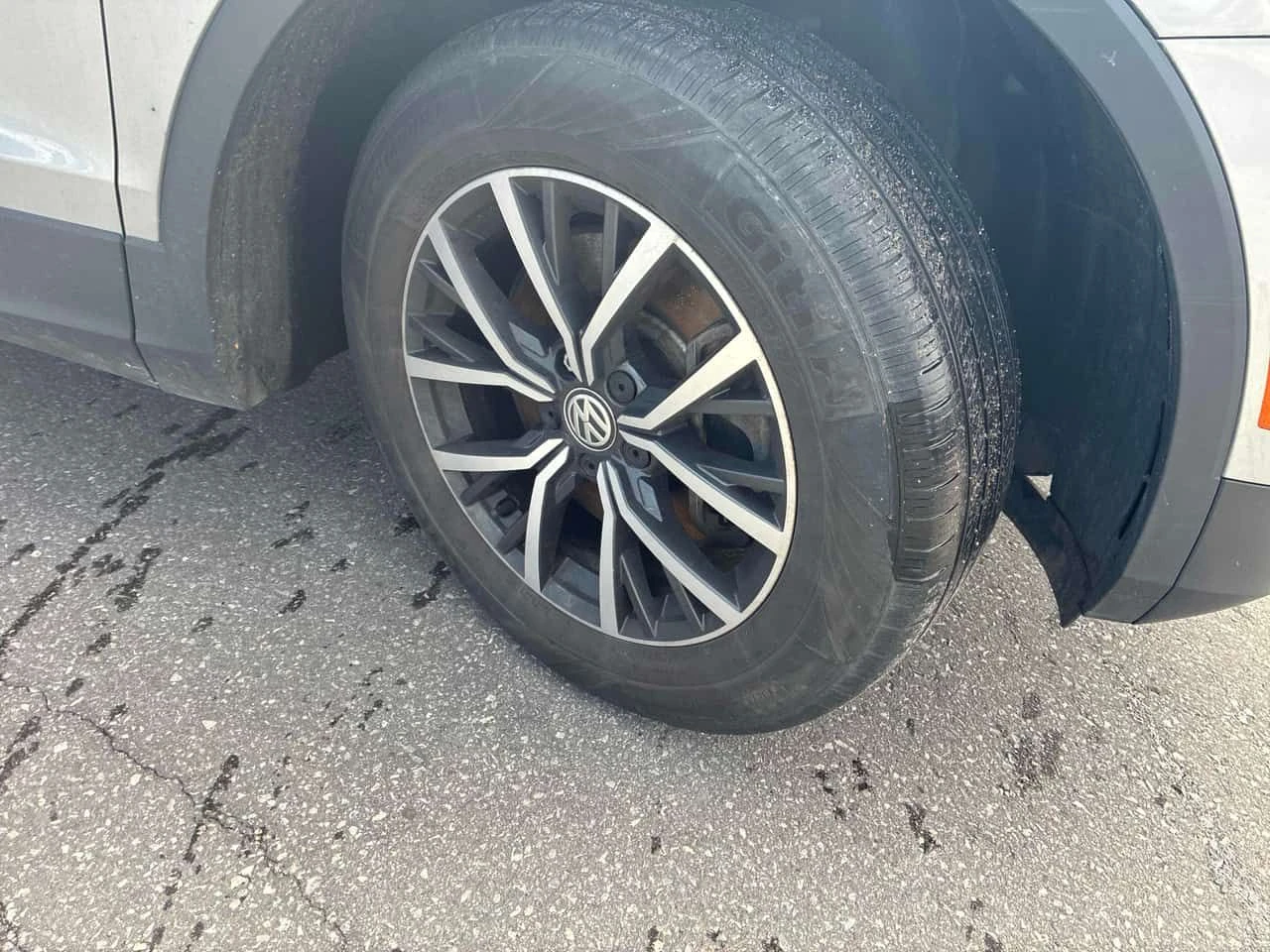 VW Tiguan * 4MOTION * PANO* KEYLESS* �������*  | Mobile.bg � ����������� 7