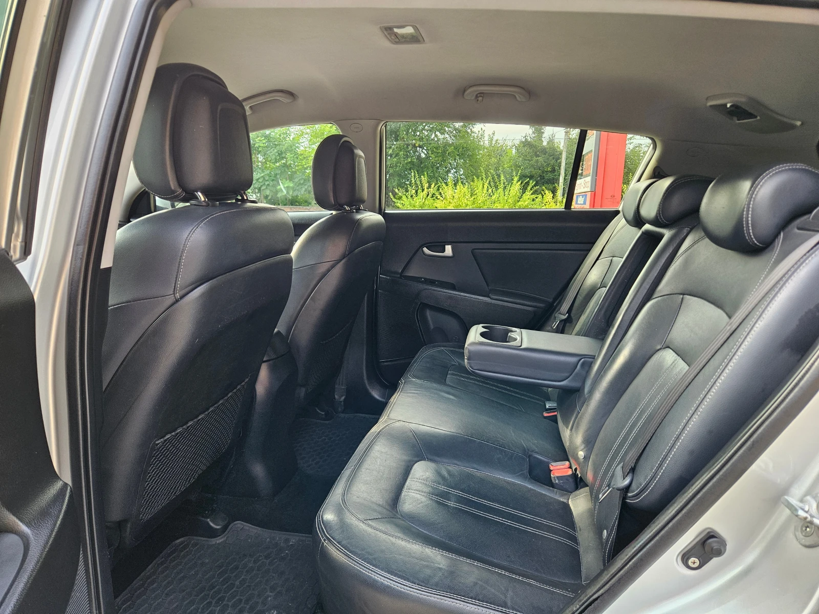 Kia Sportage 1.7, 116к.с., евро 5а, кожa, navi!, снимка 10 - Автомобили и джипове - 55409867