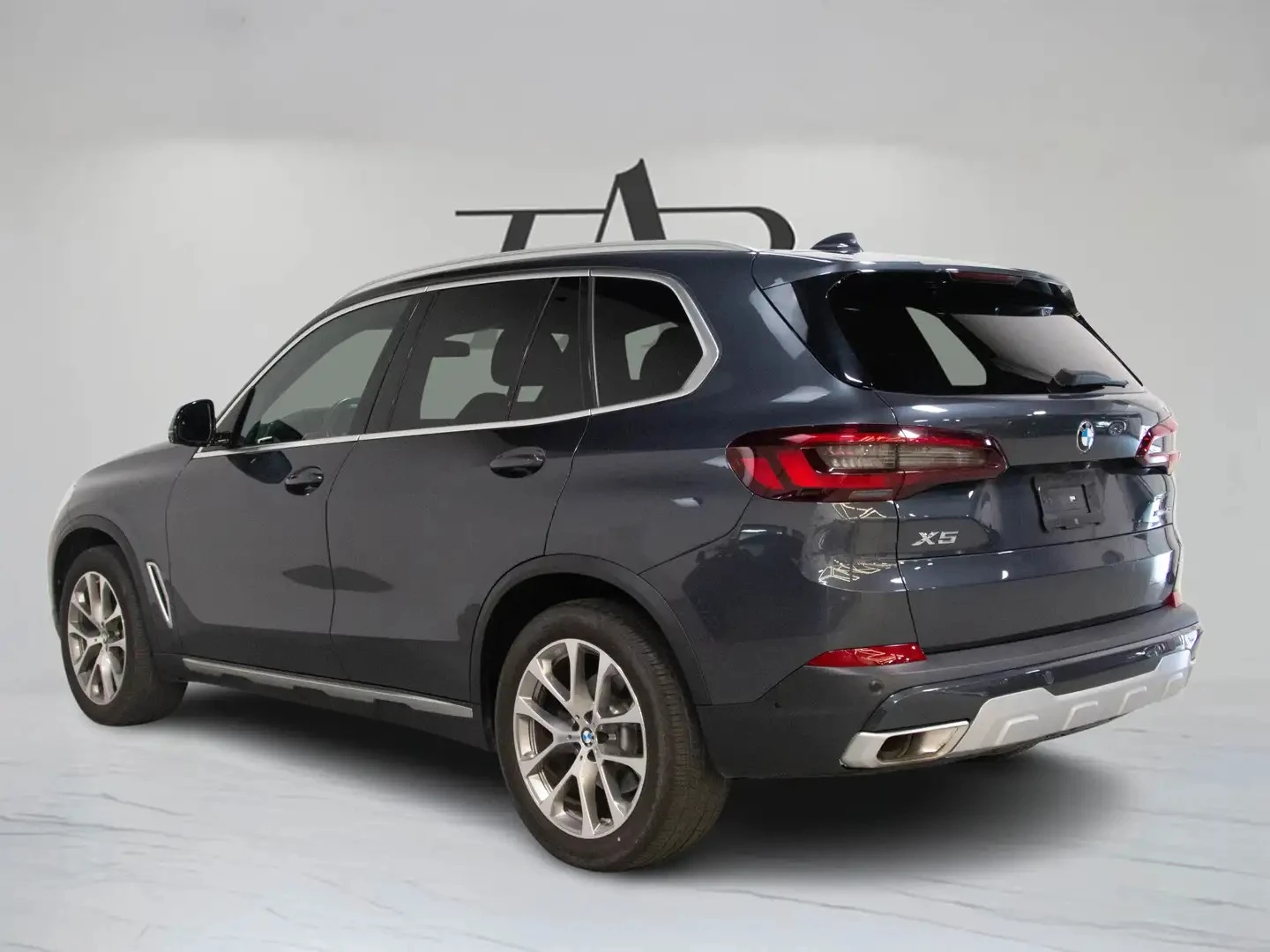 BMW X5 xDrive40i Premium ЦЕНА ДО БЪЛГАРИЯ АВТОКРЕДИТ, снимка 4 - Автомобили и джипове - 55562368