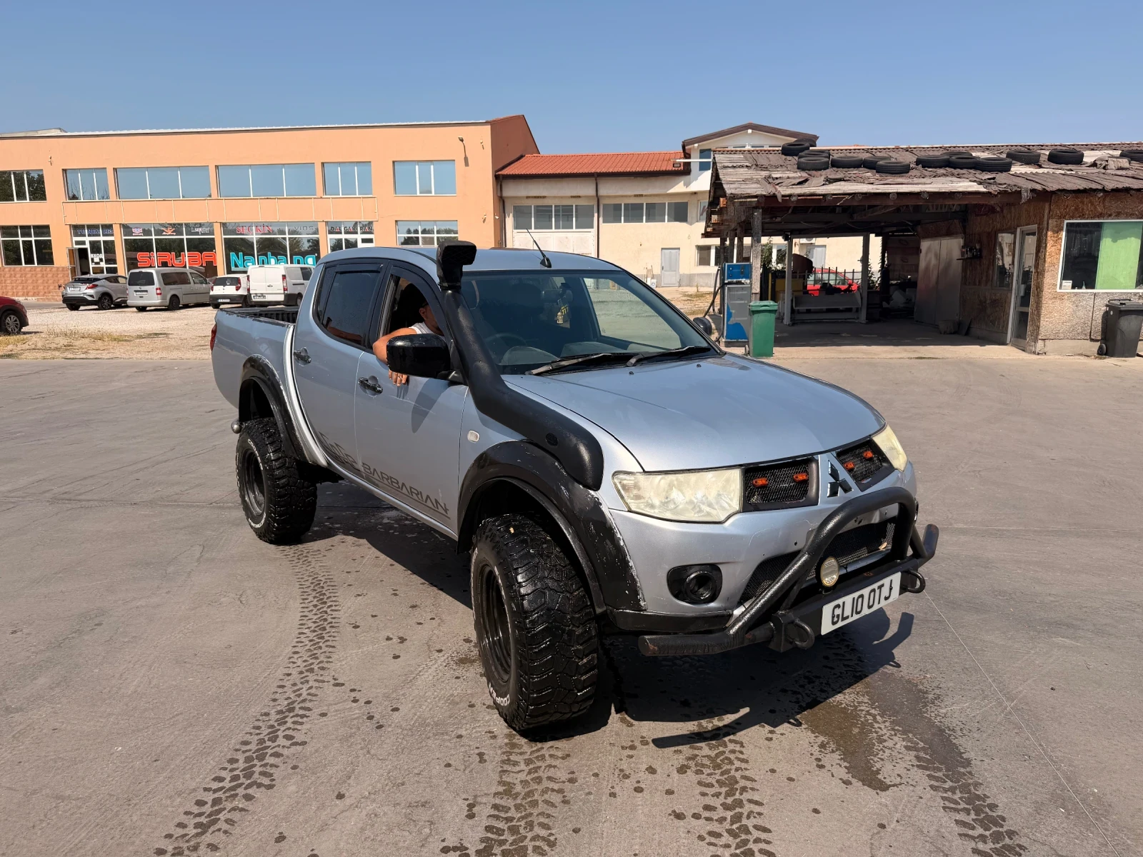 Mitsubishi L200 2.5 дизел, снимка 3 - Автомобили и джипове - 55956163