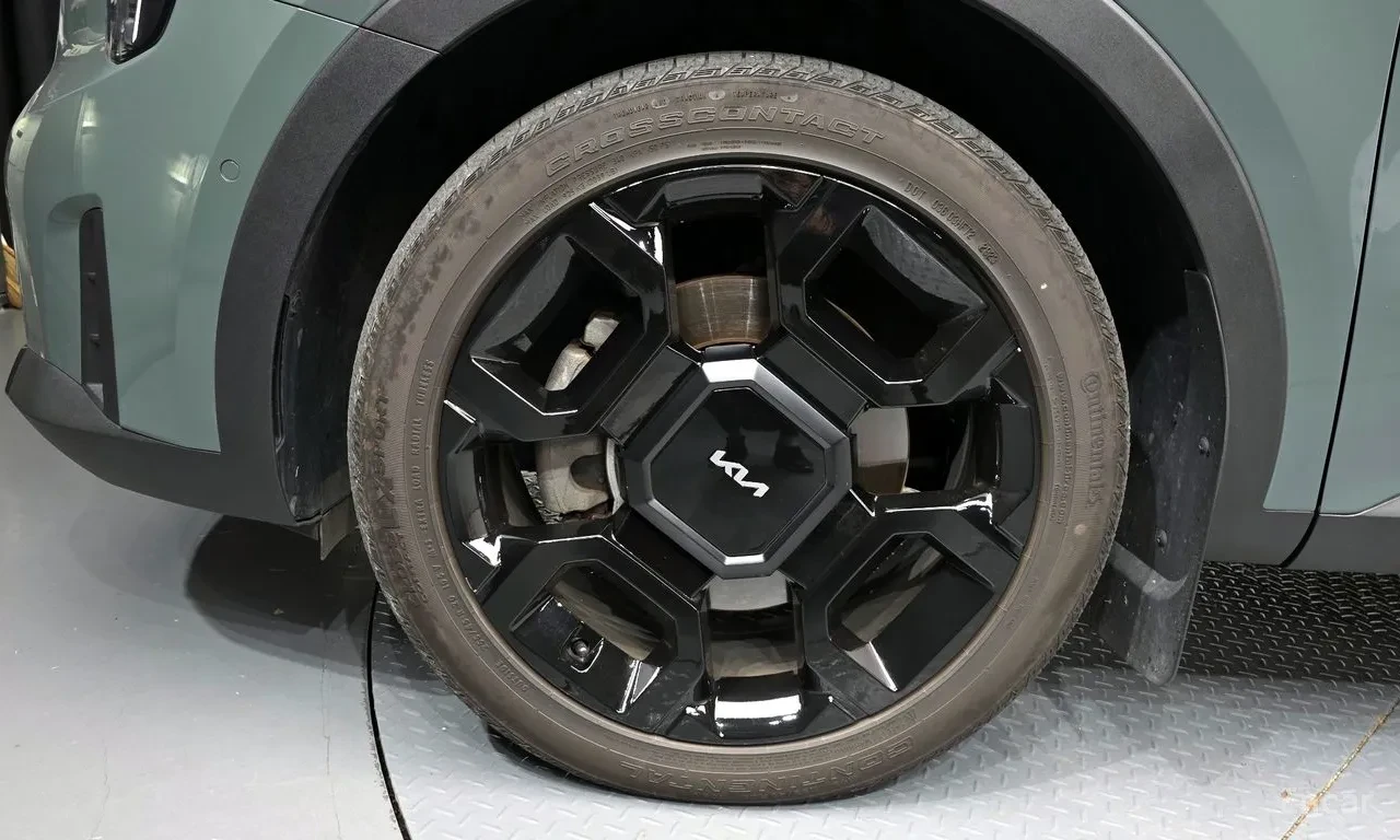 Kia Sorento GRAVITY FULL| AWD| DWISE| KRELL| HUD| 360| COMF PK, снимка 5 - Автомобили и джипове - 55826875