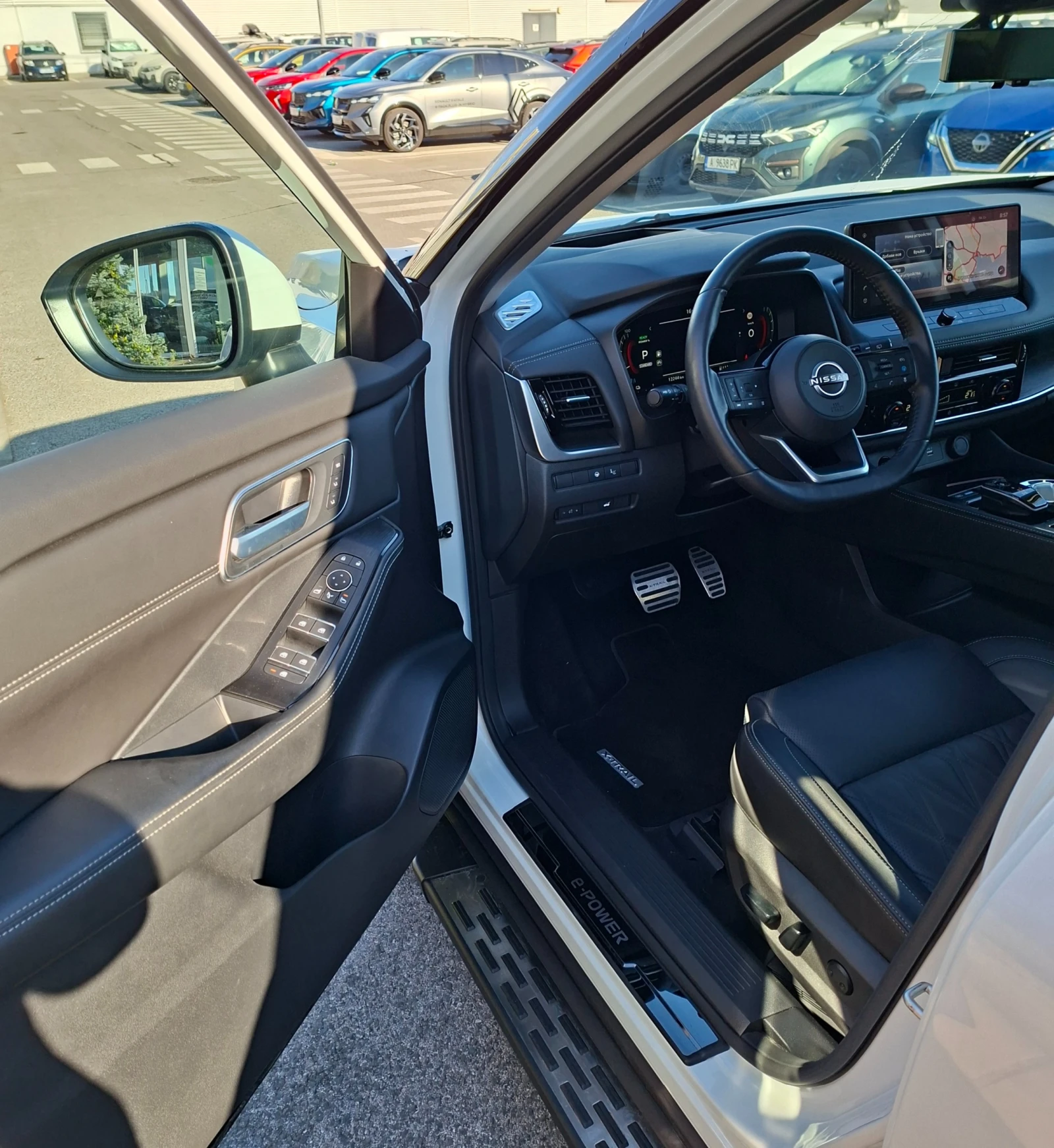 Nissan X-trail, снимка 6 - Автомобили и джипове - 56110964