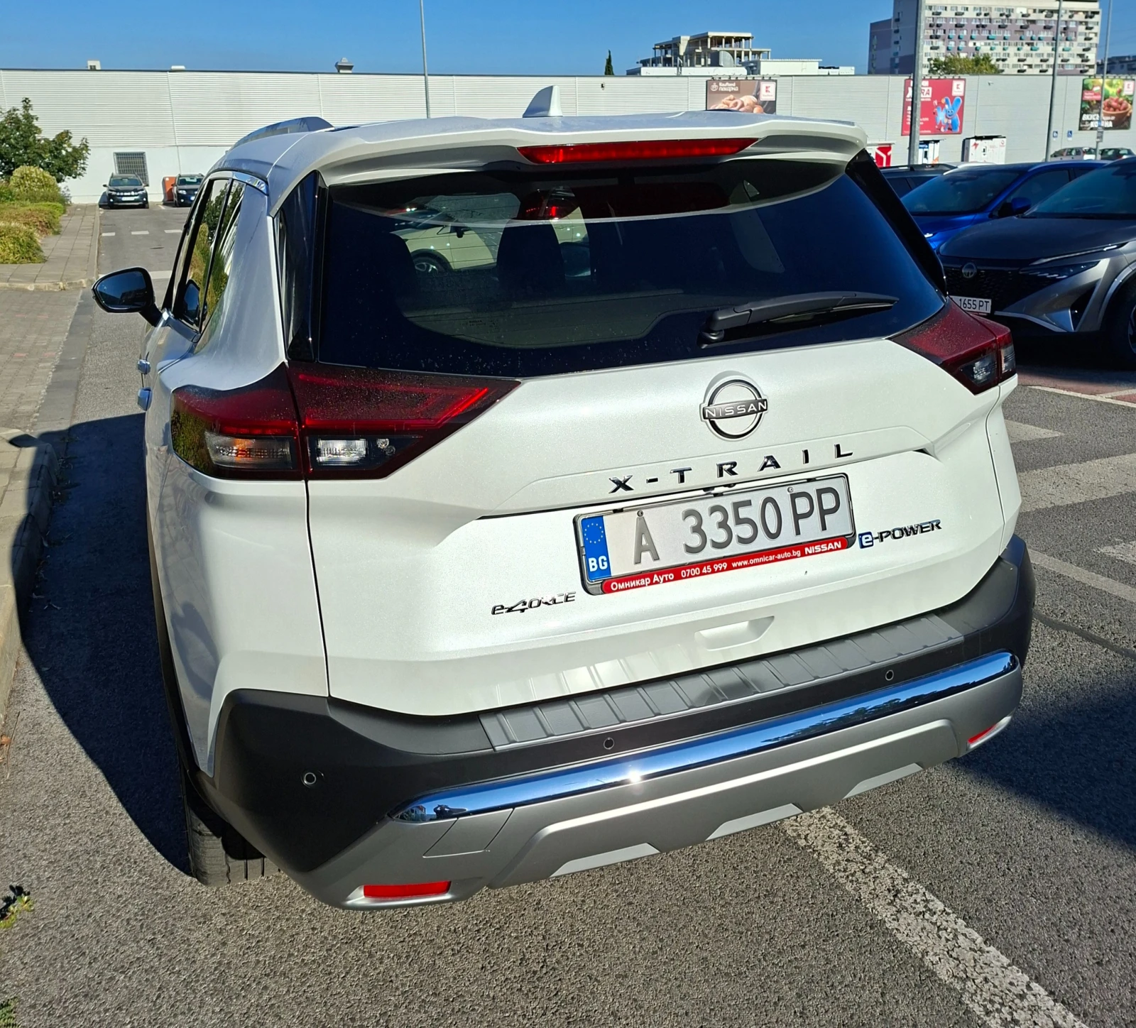 Nissan X-trail, снимка 2 - Автомобили и джипове - 56110964