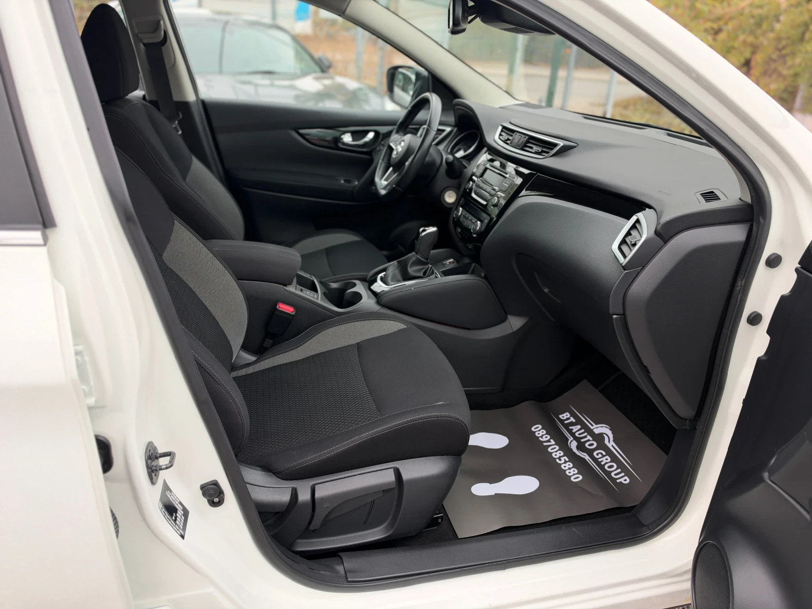 Nissan Qashqai 1.2i AUTOMATIC /48000KM/ �������� �������! | Mobile.bg � ����������� 13