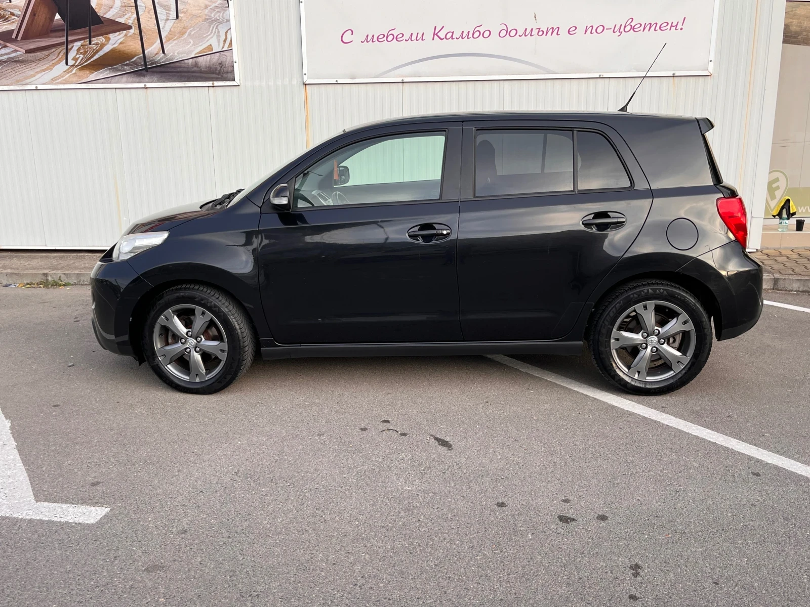 Toyota Urban Cruiser 1.4 D4D, снимка 3 - Автомобили и джипове - 56621453
