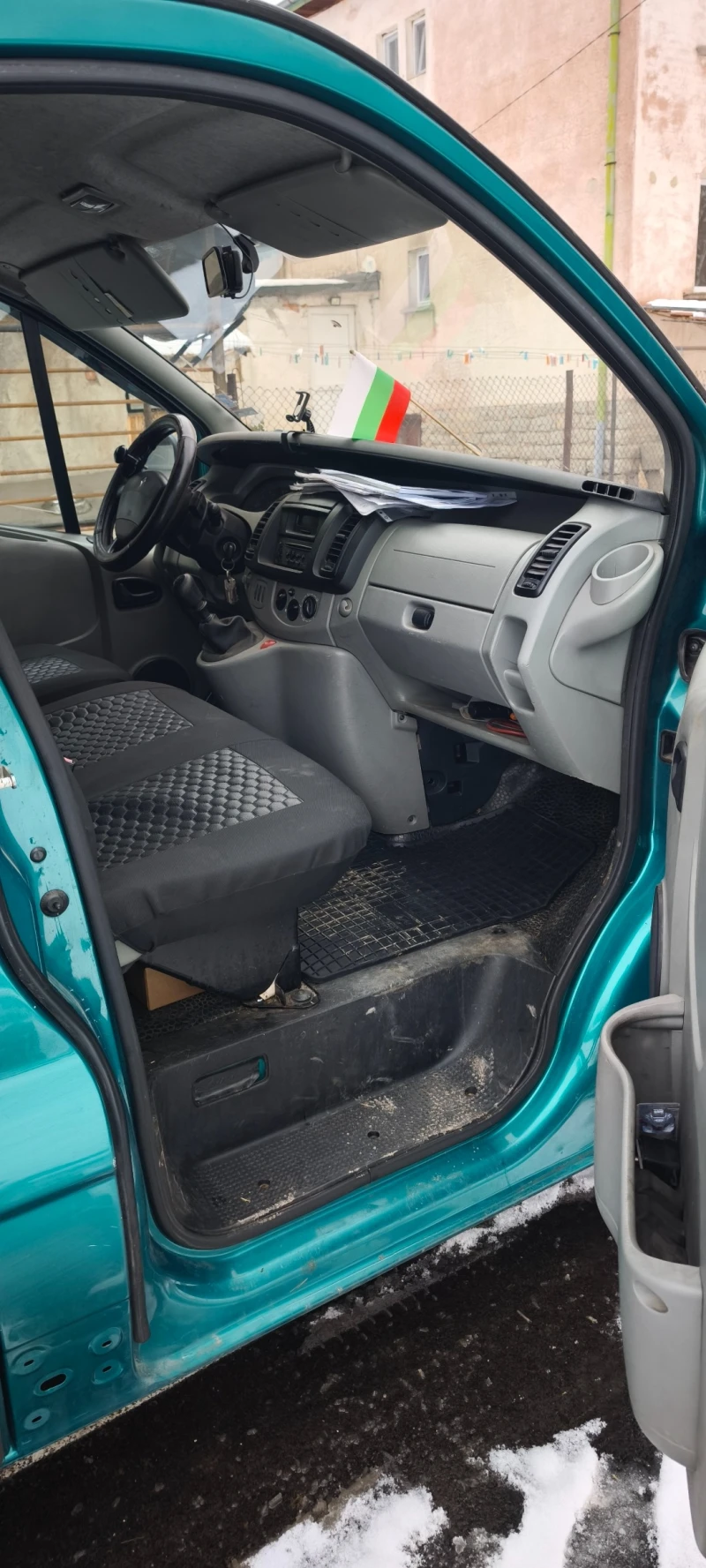 Renault Trafic, снимка 12 - Бусове и автобуси - 49215074