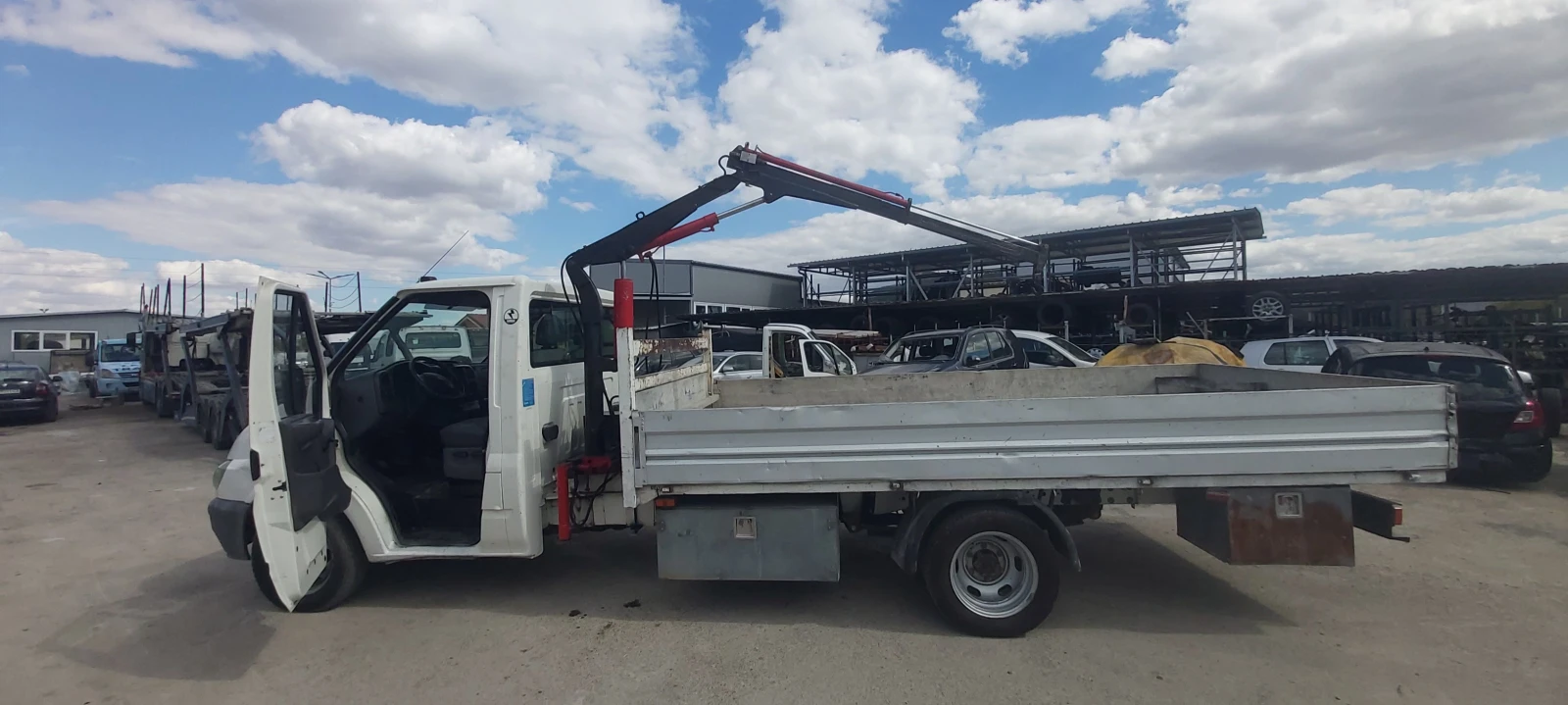 Ford Transit 2.4 TDi-ITALIA-KRAN, снимка 11 - Бусове и автобуси - 56210988