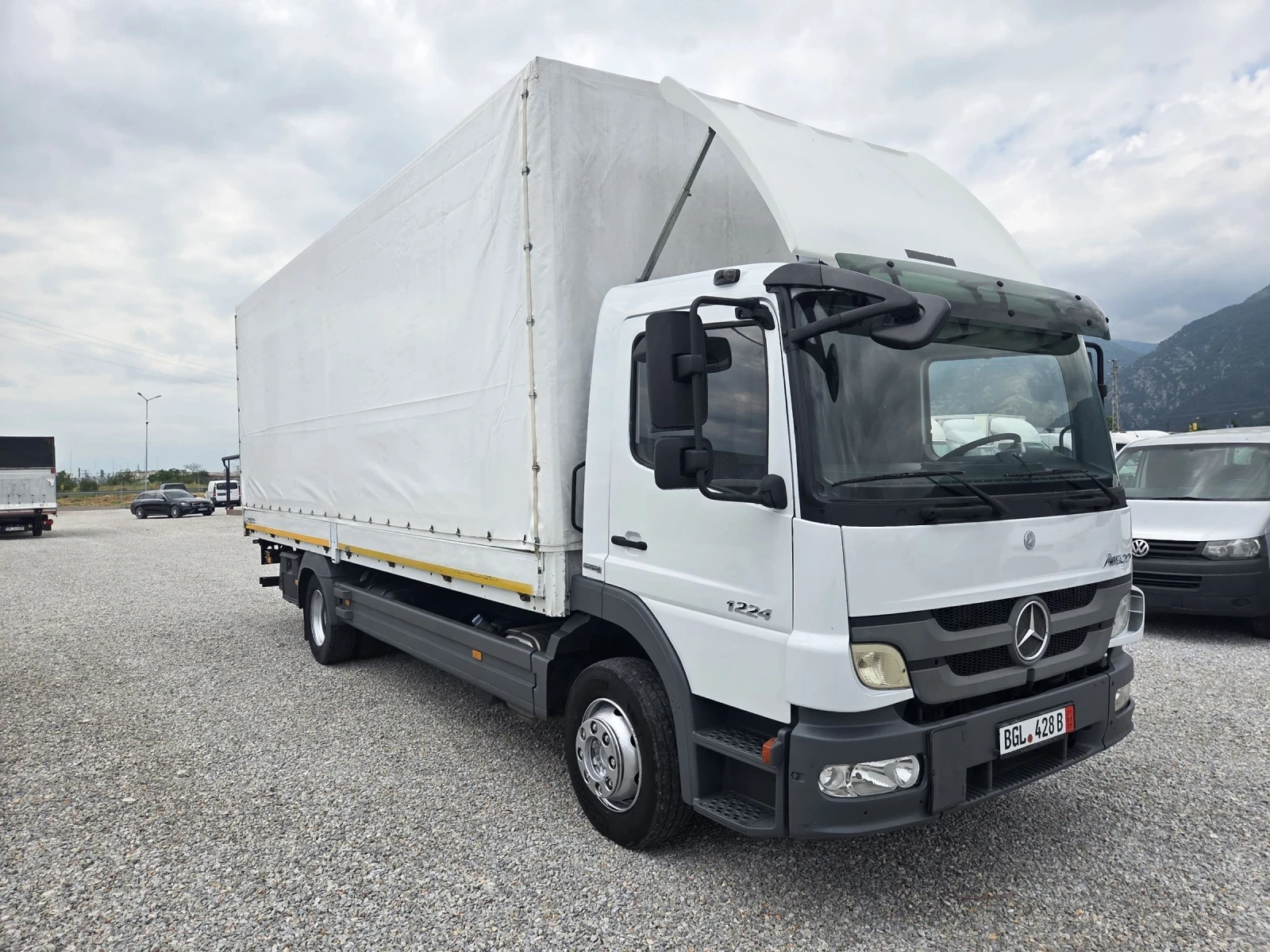 Mercedes-Benz Atego 1224, Клима, Падащ борд - изображение 7