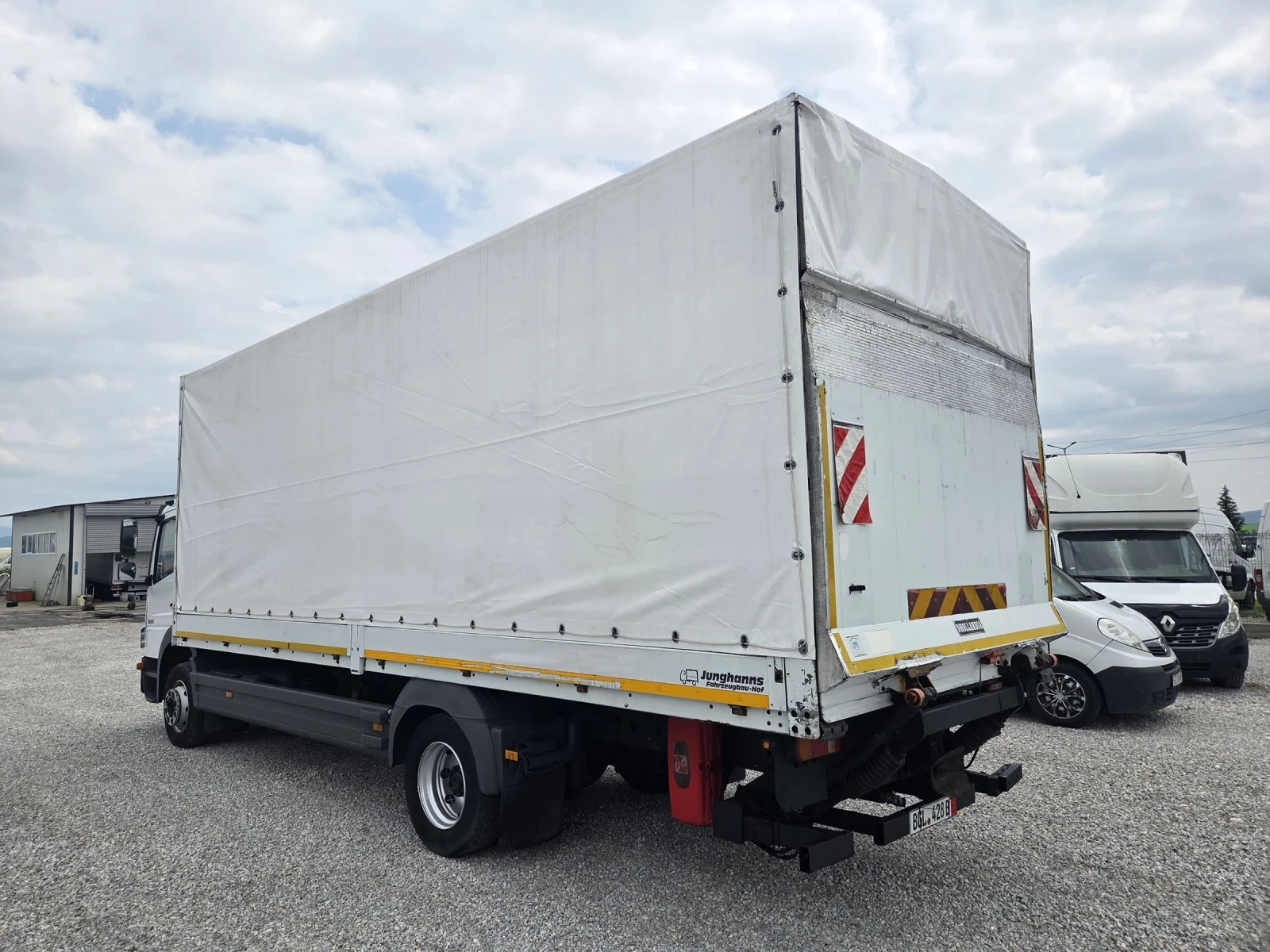 Mercedes-Benz Atego 1224, Клима, Падащ борд - изображение 3