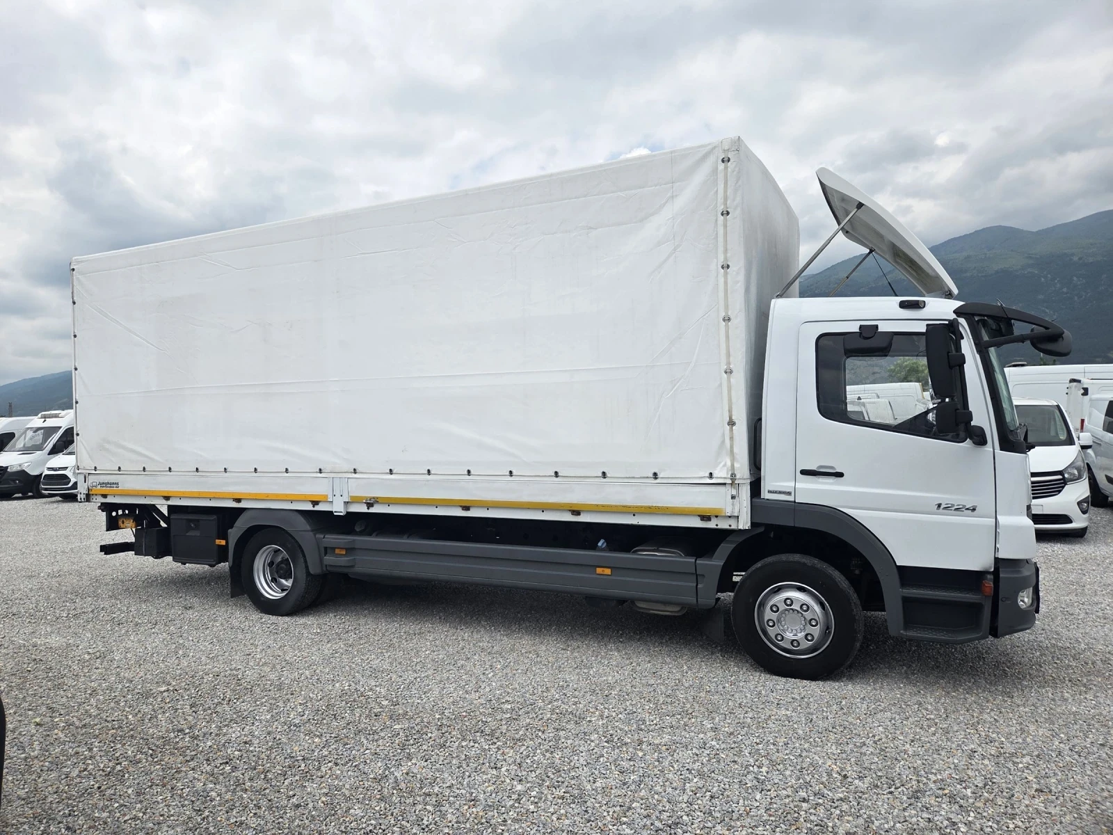 Mercedes-Benz Atego 1224, Клима, Падащ борд - изображение 6