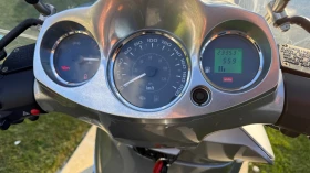 Aprilia Scarabeo     Scarabeo 500 Ie  2010 г.   23 353 км   Отличен, снимка 7