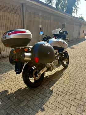 Обява за продажба на Suzuki V-strom * ТОП ~6 400 лв. - изображение 7 | Auto.bg Обява за продажба на Suzuki V-strom * ТОП ~6 400 лв. - изображение 7