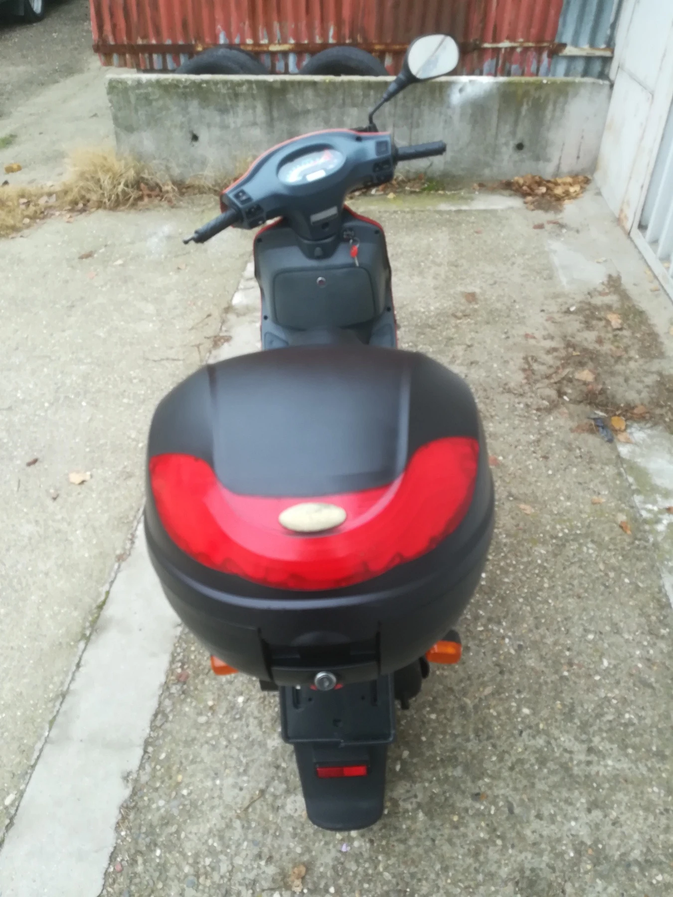 Kymco KR Регистриран - изображение 4