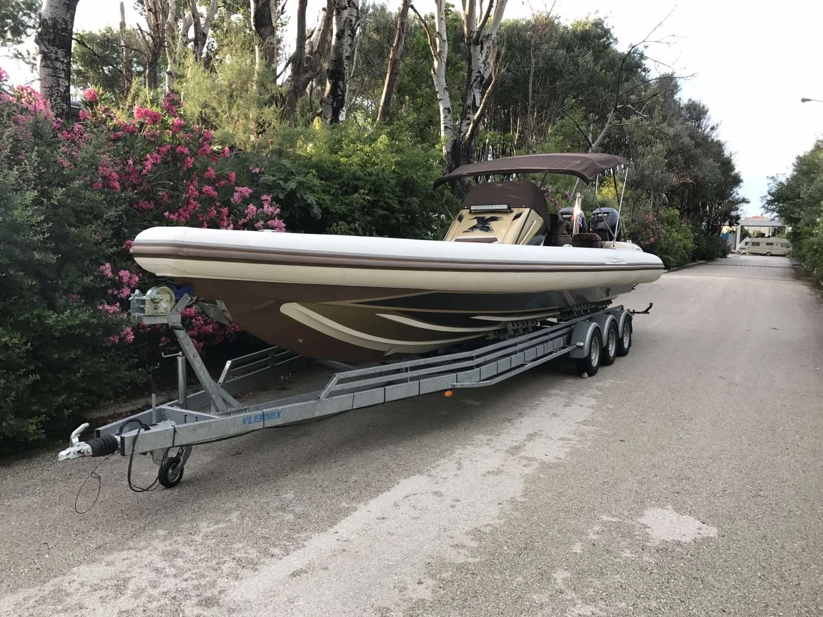   Technohull | Mobile.bg   1