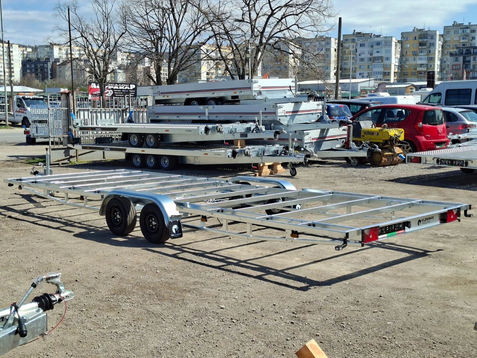 За автомобил Vlemmix TINY HOUSE 720 LOW PROFILE, снимка 4 - Ремаркета - 54123366