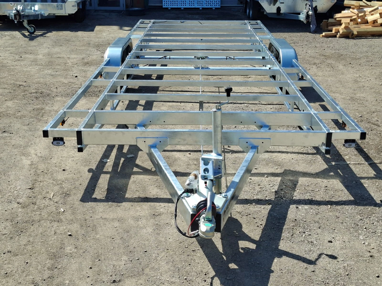 За автомобил Vlemmix TINY HOUSE 720 LOW PROFILE, снимка 2 - Ремаркета - 54123366