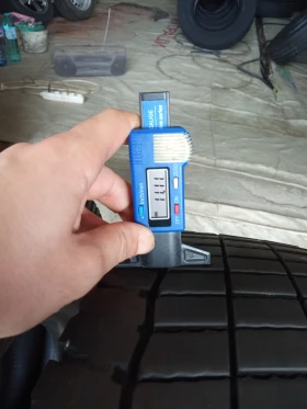 Гуми, снимка 6