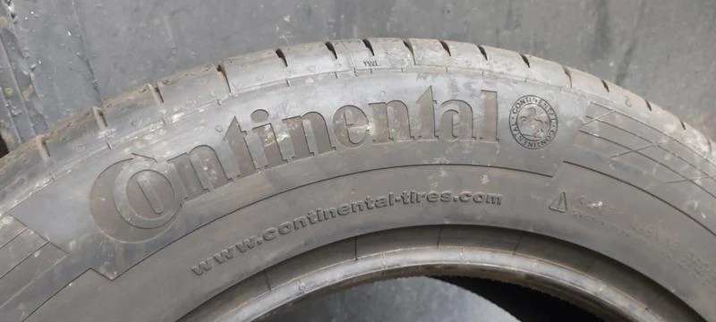 Гуми Летни 235/60R18, снимка 6 - Гуми и джанти - 34684420