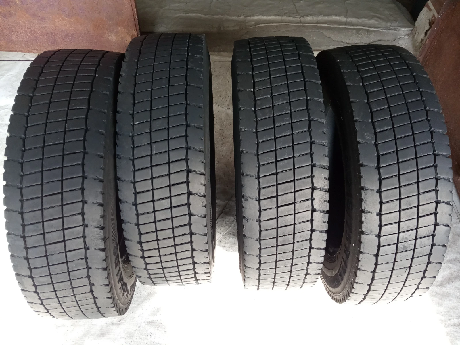  215/75R17.5 | Mobile.bg   1