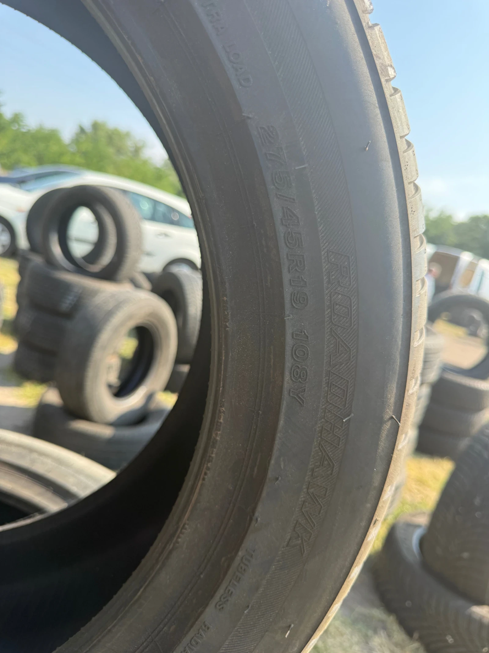 Гуми Летни 275/45R19, снимка 3 - Гуми и джанти - 55337386