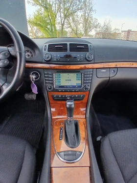 Mercedes-Benz E 280 3, 0 CDI 4MATIC, снимка 13