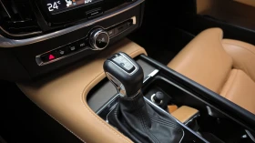 Volvo V90 2.0 2.0 AWD, снимка 11