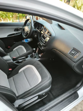 Kia Ceed 1.6 crdi, снимка 6