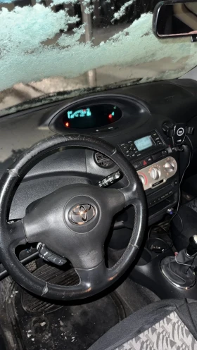 Toyota Yaris VVT-I, снимка 3