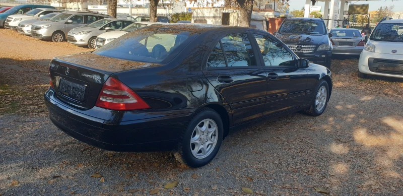 Mercedes-Benz C 180 COMPRESSOR 156000KM.ВНОС ИТАЛИЯ БЕЗ РЪЖДИ И ЗАБЕЛЕ, снимка 5 - Автомобили и джипове - 47736419