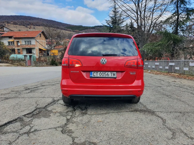 VW Sharan 2.0TDI, снимка 4 - Автомобили и джипове - 48109520