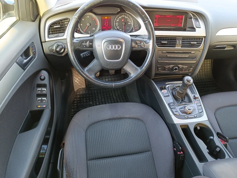 Audi A4 2.0TDI , снимка 13 - Автомобили и джипове - 48997783